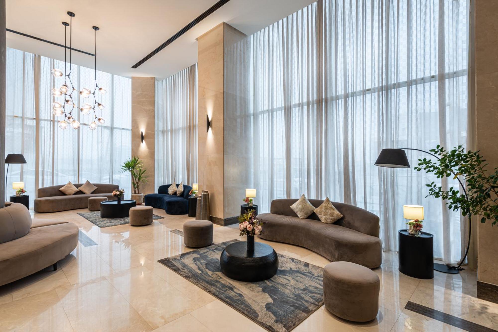 Hdb Financial District